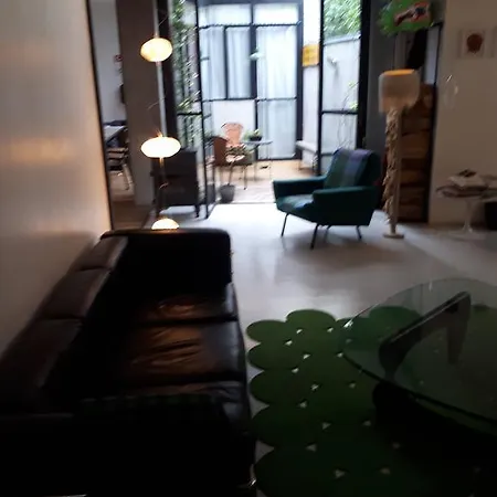Maison D'architecte Сasa de vacaciones *